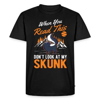 Skunk lover - Men's Premium Organic T-Shirt - black - Front - Nico (187cm)