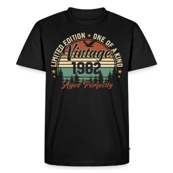 Vintage 1982 Retro 1982 Birthday Gift 1982 - Men's Premium Organic T-Shirt - black - Front - Nico (187cm)