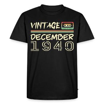 1940 December 1940 Jubilee December 1940 - Men's Premium Organic T-Shirt - black - Front - Nico (187cm)