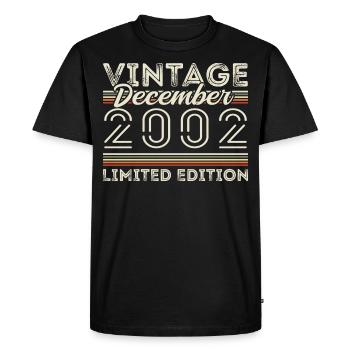 Vintage December 2002 - 23rd Anniversary December - Men's Premium Organic T-Shirt - black - Front - Nico (187cm)