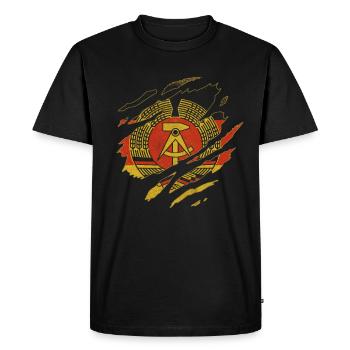 FLAG GDR FLAG OSSIS EAST EAST GERMANY - Men's Premium Organic T-Shirt - black - Front - Nico (187cm)