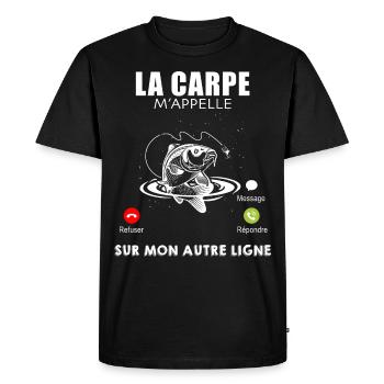 La carpe m'appelle sur mon autre ligne. Pêche - T-shirt Premium bio Homme - noir - Devant - Nico (187cm)