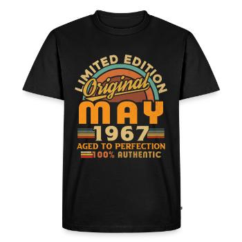 May 1967 Vintage Born in May 1967 Anniversary - Men's Premium Organic T-Shirt - black - Front - Nico (187cm)