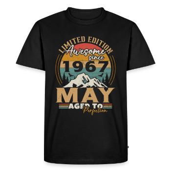 May 1967 Vintage Born in May 1967 Anniversary - Men's Premium Organic T-Shirt - black - Front - Nico (187cm)