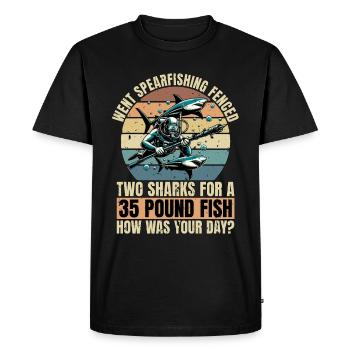 Est allé à la chasse sous-marine, clôturé deux requins, plongée en apnée - T-shirt Premium bio Homme - noir - Devant - Nico (187cm)