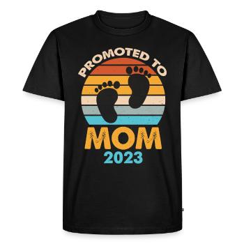 Promoted To Mom 2023 Retro Sunset - Men's Premium Organic T-Shirt - black - Front - Nico (187cm)