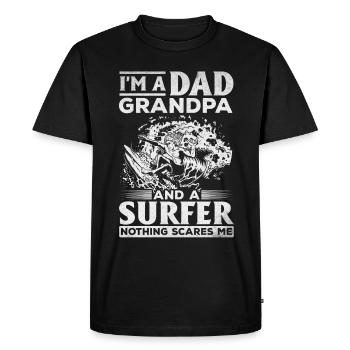Grandpa and Surfer Nothing scares me - Water - Men's Premium Organic T-Shirt - black - Front - Nico (187cm)