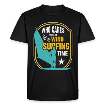 Planche à voile qui se soucie de vous sur les sports extrêmes - T-shirt Premium bio Homme - noir - Devant - Nico (187cm)