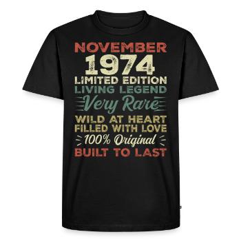 Légende Depuis Novembre 1974 Millésime Novembre 1974 - T-shirt Premium bio Homme - noir - Devant - Nico (187cm)