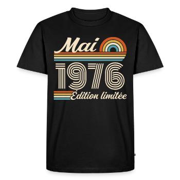 Cadeau Anniversaire 50 ans - Né mai 1976 - T-shirt Premium bio Homme - noir - Devant - Nico (187cm)