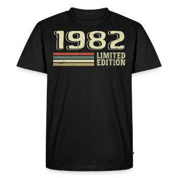 Born in 1982 Birthday 1982 Vintage 1982 - Men's Premium Organic T-Shirt - black - Front - Nico (187cm)