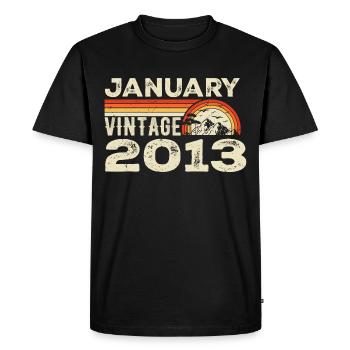 January 2013 Vintage Birthday 2013, Born in 2013 - Men's Premium Organic T-Shirt - black - Front - Nico (187cm)