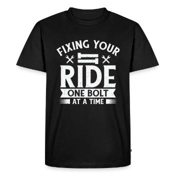 Mécanicien automobile Réparation de moteur de voiture - T-shirt Premium bio Homme - noir - Devant - Nico (187cm)