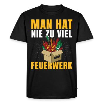 Man hat nie zu viel Feuerwerk - Männer Premium Bio T-Shirt - Schwarz - Vorne - Nico (187cm)