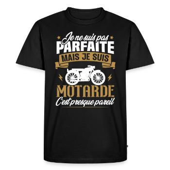 Je ne suis pas parfaite mais je suis motarde - T-shirt Premium bio Homme - noir - Devant - Nico (187cm)
