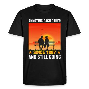 Relation Mariage Anniversaire - se taquiner depuis 1997 - T-shirt Premium bio Homme - noir - Devant - Nico (187cm)