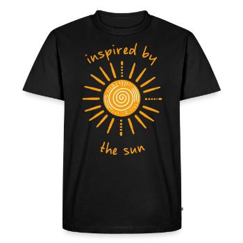 Inspiré par le soleil - T-shirt Premium bio Homme - noir - Devant - Nico (187cm)