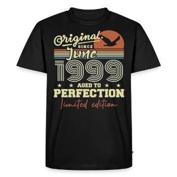 Born in June 1999, June 1999, Born June 1999 June 1999 - Men's Premium Organic T-Shirt - black - Front - Nico (187cm)
