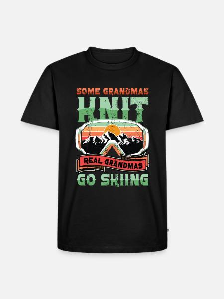 Real grandmas go skiing. - Men's Premium Organic T-Shirt - black