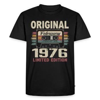 February 1976, February 1976 Birthday Gift - Men's Premium Organic T-Shirt - black - Front - Nico (187cm)