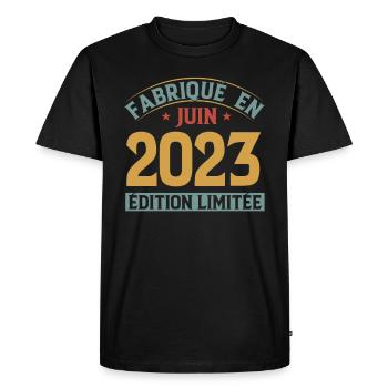 Fabriqué En Juin 2023 Anniversaire Cadeau Vintage - T-shirt Premium bio Homme - noir - Devant - Nico (187cm)