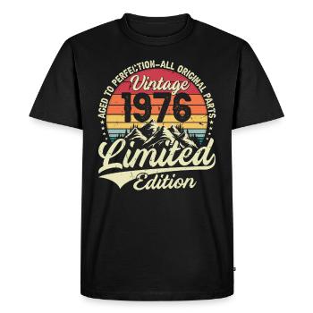 Vintage Classic 1976 - Men's Premium Organic T-Shirt - black - Front - Nico (187cm)