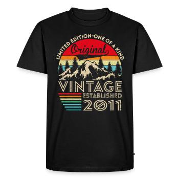 Original Vintage Established in 2011 Anniversary - Men's Premium Organic T-Shirt - black - Front - Nico (187cm)