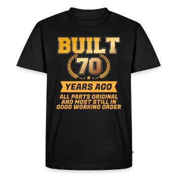 Built 70 years ago - Men's Premium Organic T-Shirt - black - Front - Nico (187cm)