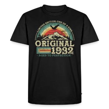 Original since 1932 Limited Edition - Men's Premium Organic T-Shirt - black - Front - Nico (187cm)