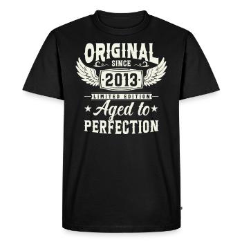 Legendary since 2013 - Men's Premium Organic T-Shirt - black - Front - Nico (187cm)