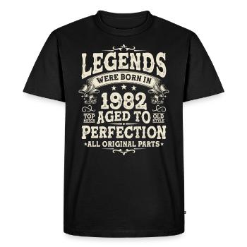 Legendary Birthday Gift Idea 1982 - Men's Premium Organic T-Shirt - black - Front - Nico (187cm)