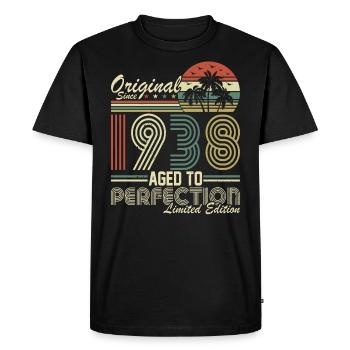 Legendary vintage 1938 - Men's Premium Organic T-Shirt - black - Front - Nico (187cm)