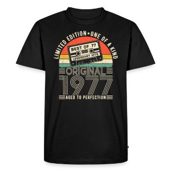 Born In 1977 Birthday 1977 Vintage 1977 - Men's Premium Organic T-Shirt - black - Front - Nico (187cm)