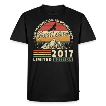 2017 - 2017 vintage - Fantastic since 2017 - Men's Premium Organic T-Shirt - black - Front - Nico (187cm)