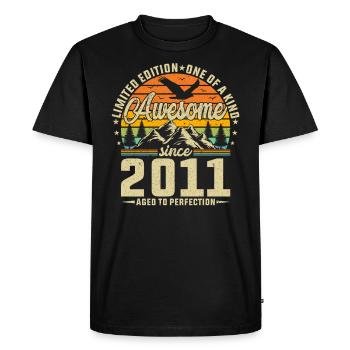 Vintage 2011: Legendary Birthday Gift Idea - Men's Premium Organic T-Shirt - black - Front - Nico (187cm)