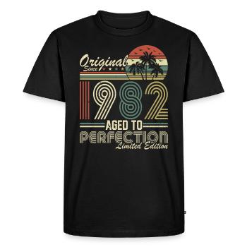 Vintage Legend 1982 - Men's Premium Organic T-Shirt - black - Front - Nico (187cm)