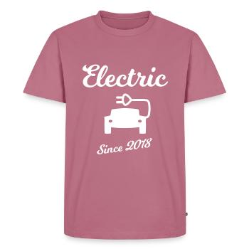 Electric since 2018 - Men's Premium Organic T-Shirt - mauve - Front - Nico (187cm)