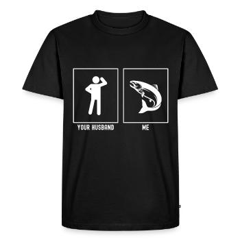 Votre mari - moi - pêcheur de poisson - T-shirt Premium bio Homme - noir - Devant - Nico (187cm)