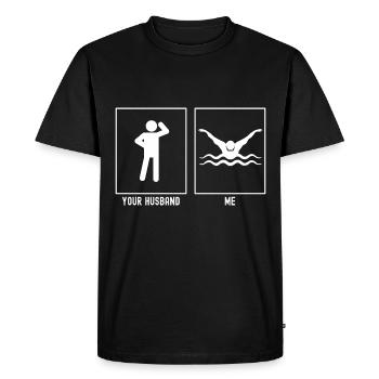 Son mari - moi - Lunettes de natation - T-shirt Premium bio Homme - noir - Devant - Nico (187cm)