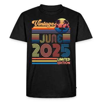 anniversaire juin 2025. June 2025 Juin 2025 Cadeau - T-shirt Premium bio Homme - noir - Devant - Nico (187cm)