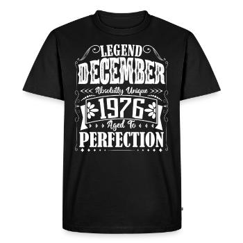 December 1976. December 1976 Birthday Gift - Men's Premium Organic T-Shirt - black - Front - Nico (187cm)