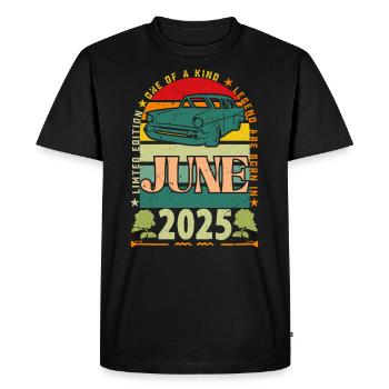 Birthday gift June 2025. June 2025 June 2025 - Men's Premium Organic T-Shirt - black - Front - Nico (187cm)