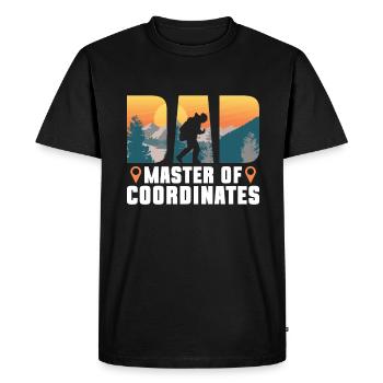 Papa - Maître des coordonnées - Géocaching - T-shirt Premium bio Homme - noir - Devant - Nico (187cm)