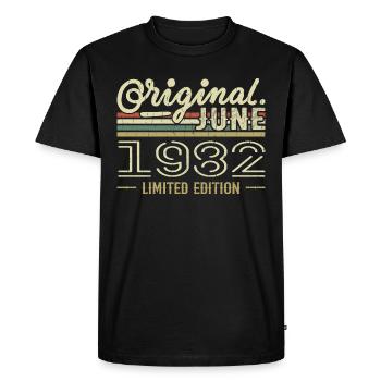 June 1982 Birthday June 1982 - Born in June 1982 - Men's Premium Organic T-Shirt - black - Front - Nico (187cm)