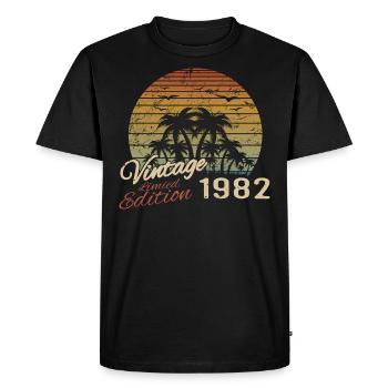 Vintage 1982 Birthday Gift 1982 Retro 1982 - Men's Premium Organic T-Shirt - black - Front - Nico (187cm)