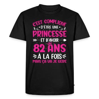 Une princesse et d'avoir 82 ans - T-shirt Premium bio Homme - noir - Devant - Nico (187cm)