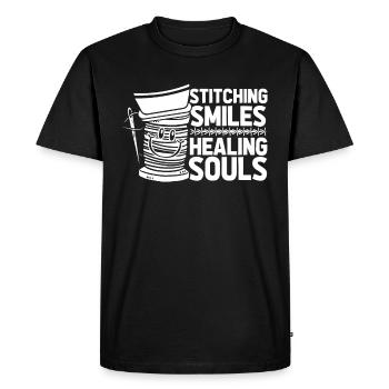 Sourire d’infirmière - T-shirt Premium bio Homme - noir - Devant - Nico (187cm)