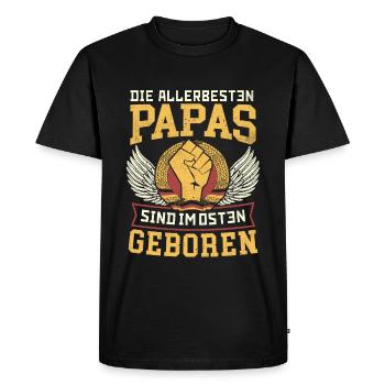 DIE ALLERBESTEN PAPAS SIND IM OSTEN GEBOREN DDR - Männer Premium Bio T-Shirt - Schwarz - Vorne - Nico (187cm)
