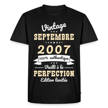 18th Birthday - Vintage - September 2007 - Men's Premium Organic T-Shirt - black - Front - Nico (187cm)
