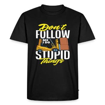 Don't follow me, I do stupid things - Men's Premium Organic T-Shirt - black - Front - Nico (187cm)